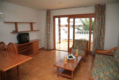 Teguisol Aparthotel กอสตา เตกีสเซ ภายนอก รูปภาพ